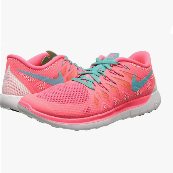 Women’s Nike Free 5.0 Running Shoes - Picture 1 of 11
